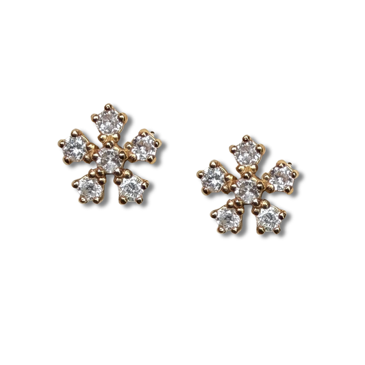 Aretes en oro amarillo 18K de florcita de diamantes 0.15ctw