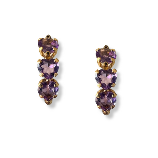 Argollas en oro amarillo 14K con corazones de amatista