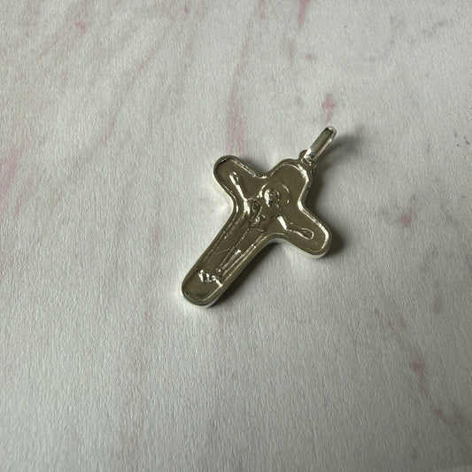 Cruz de la unidad grande en plata