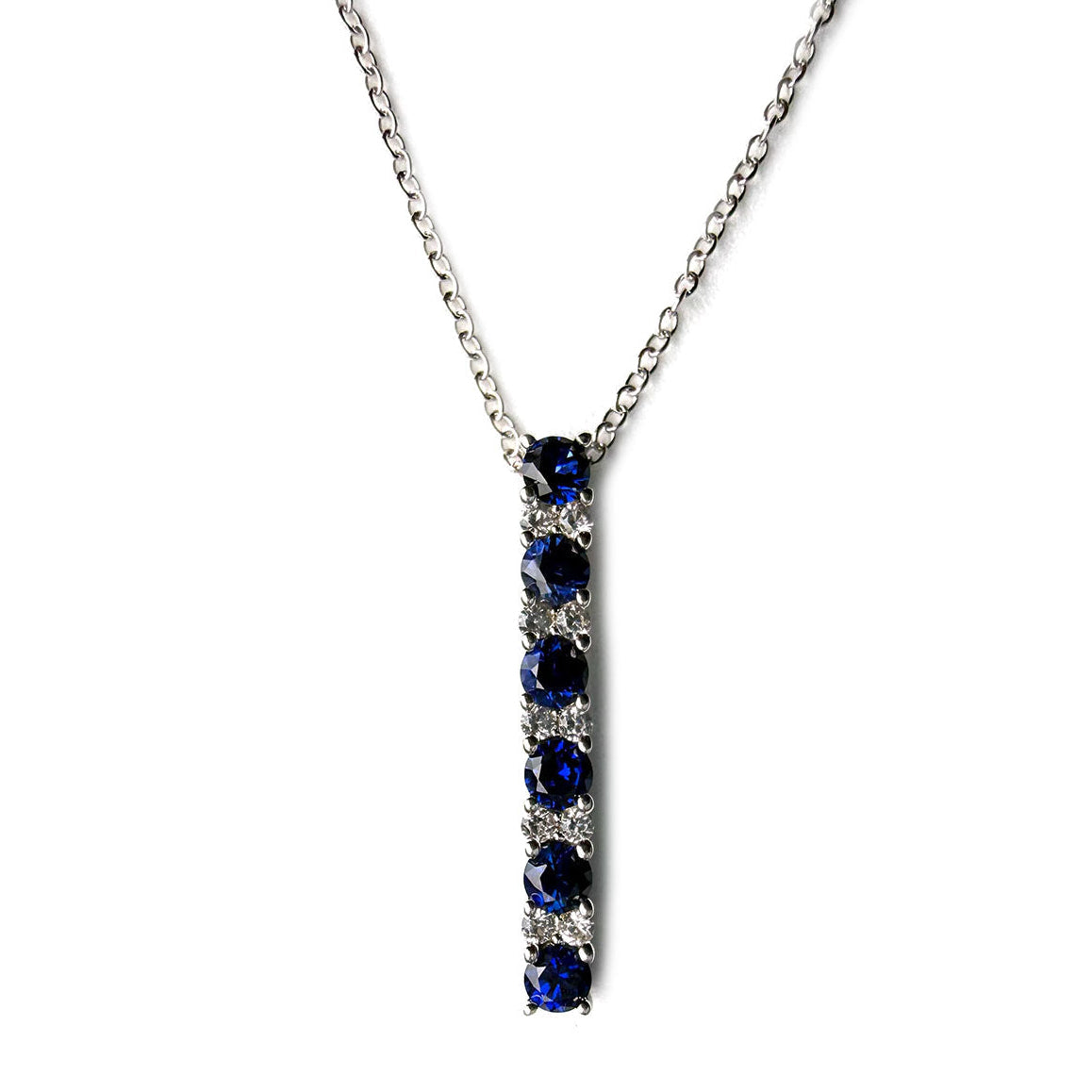 Cadena de plata con dije de barra  de zafiros blancos y azules de laboratorio