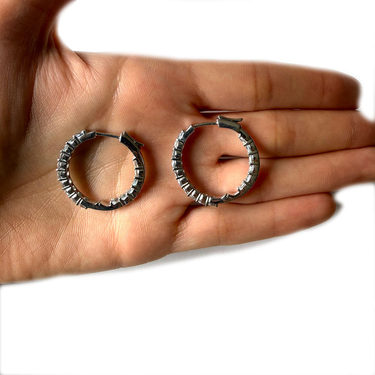 Argolla de plata con aquamarinas