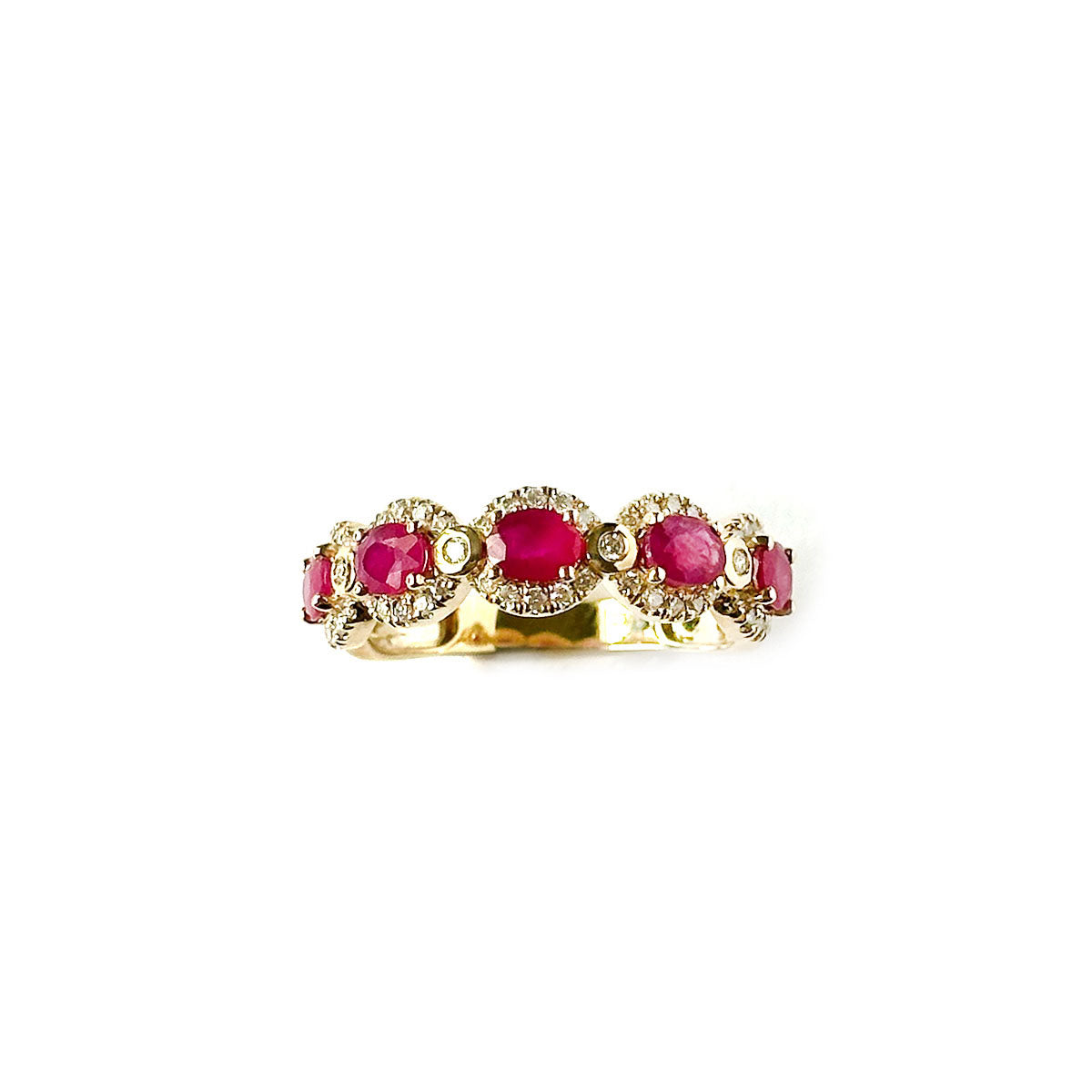 Anillo en oro amarillo 14k con rubíes ovalados y halo de diamantes 0.35ctw
