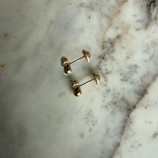 Aretes bolita con circonita blanca abajo en oro amarillo 14k con tope rosca