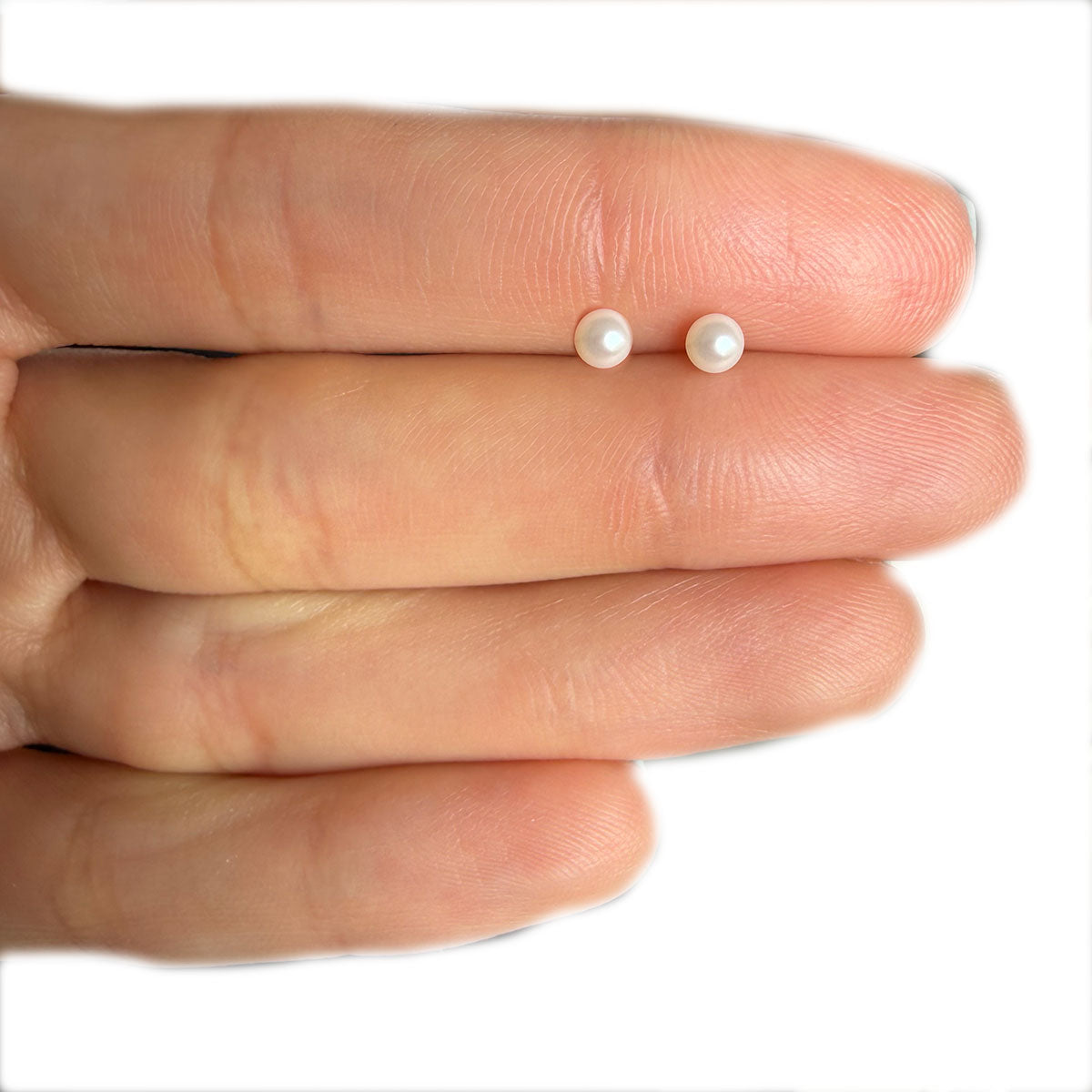 Aretes de perla 0.35mm en oro amarillo 18K con tope rosca