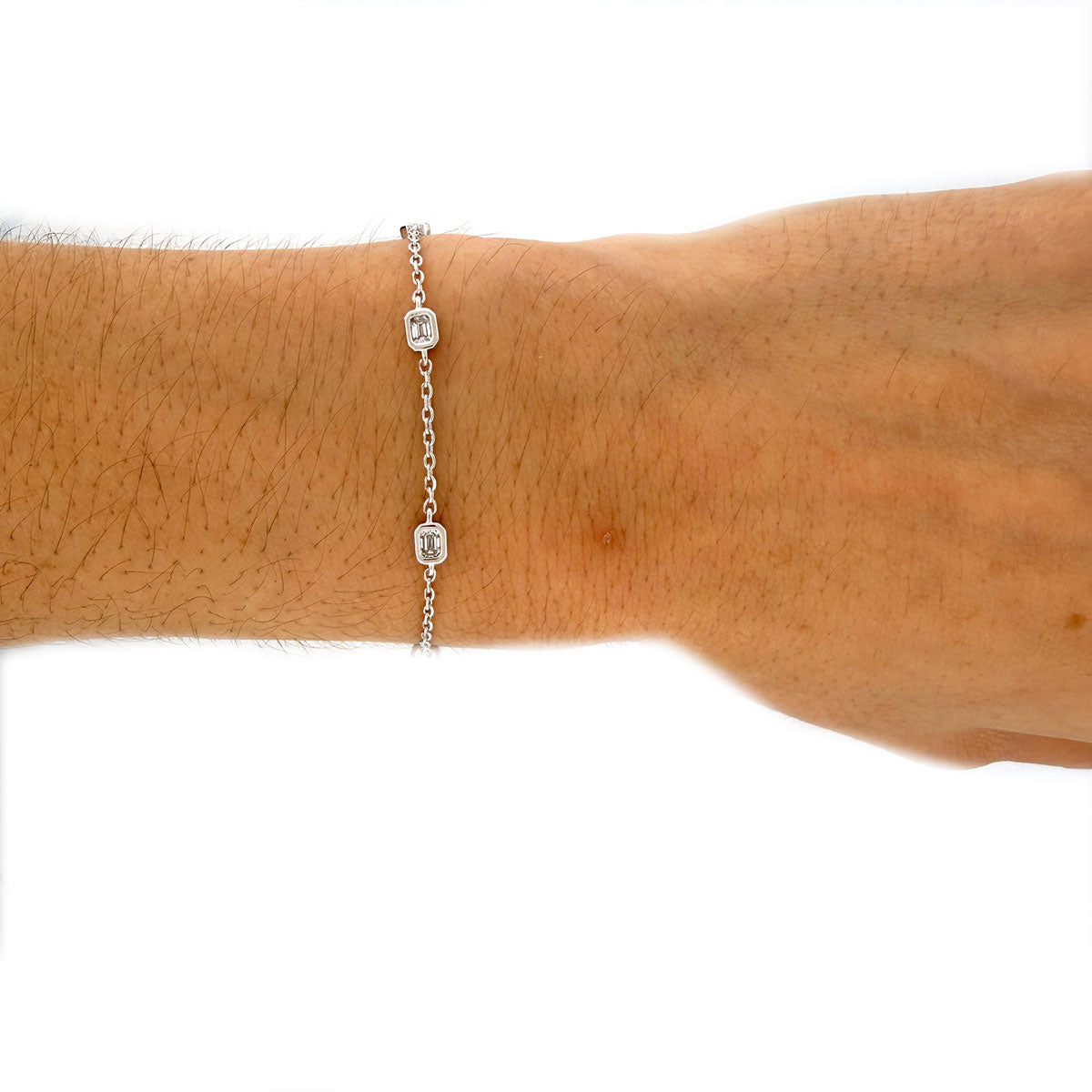 Pulsera de plata con diamantes corte esmeralda de laboratorio 0.50ctw