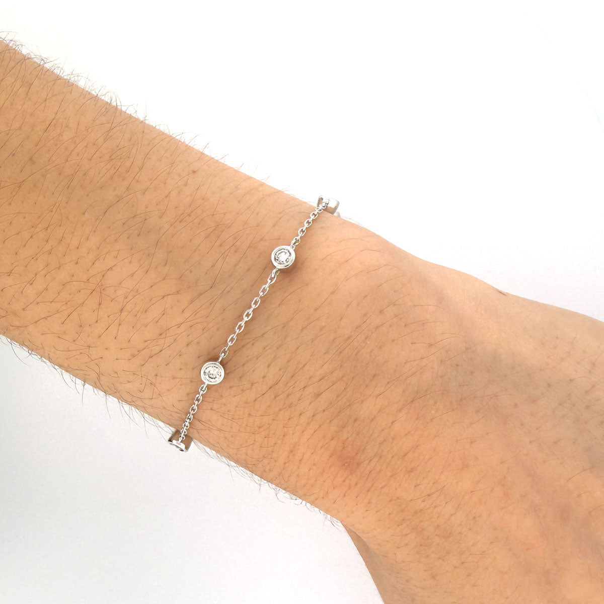 Pulsera de plata con diamantes redondos de laboratorio 0.50ctw