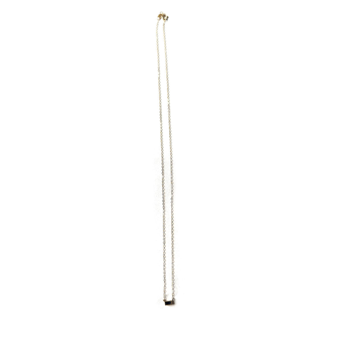 Collar en oro amarillo 14K con zafiro rectangular 0.15ct