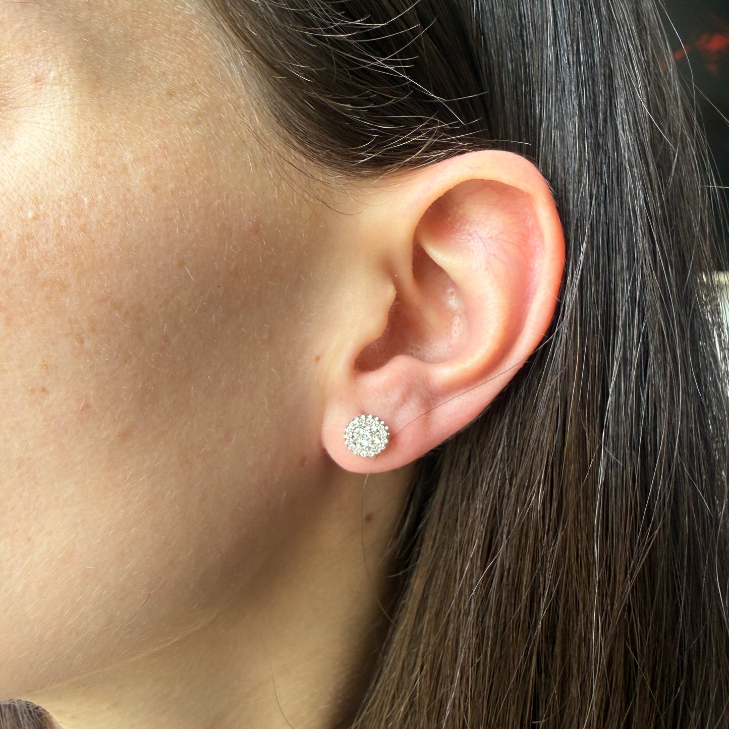 Aretes en oro blanco 14K redondos de diamantes 0.35ctw con tope rosca