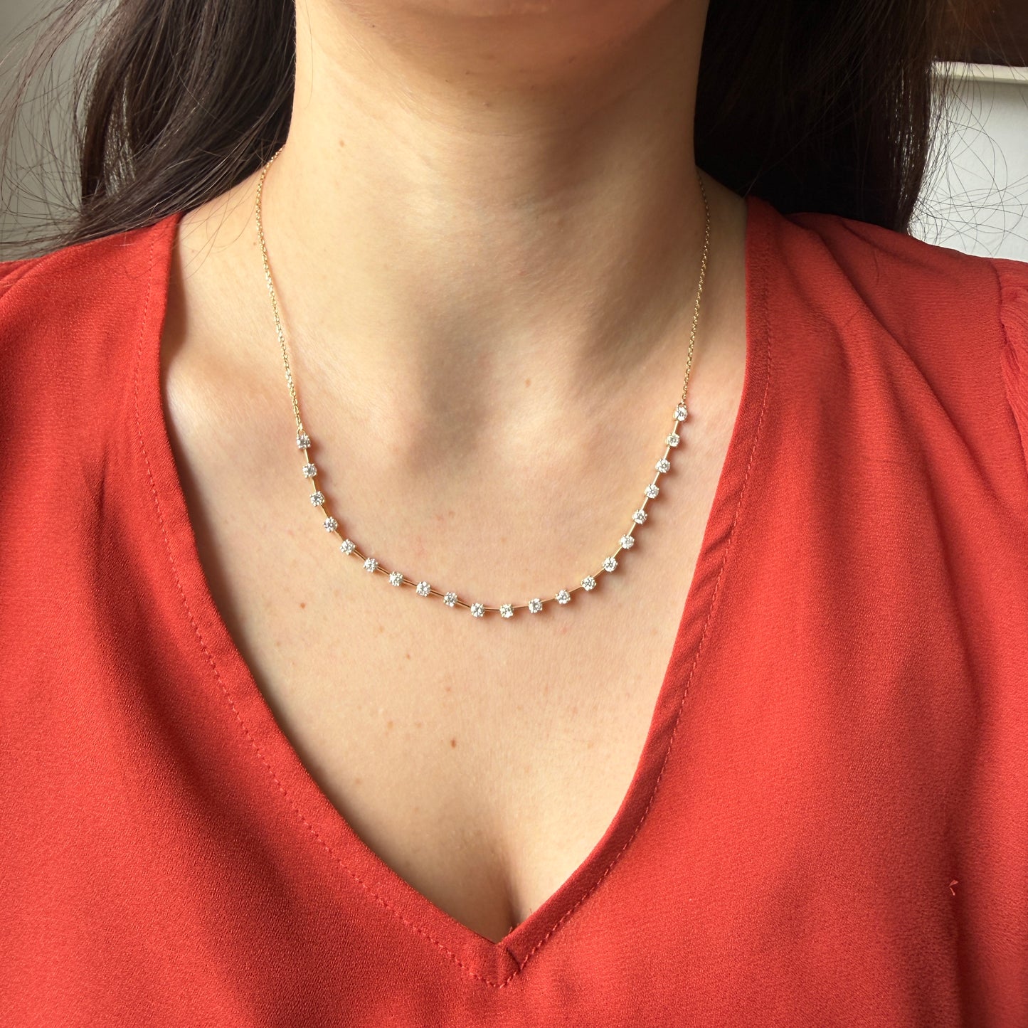 Collar en oro amarillo 14K con diamantes espaciados 2.15ctw