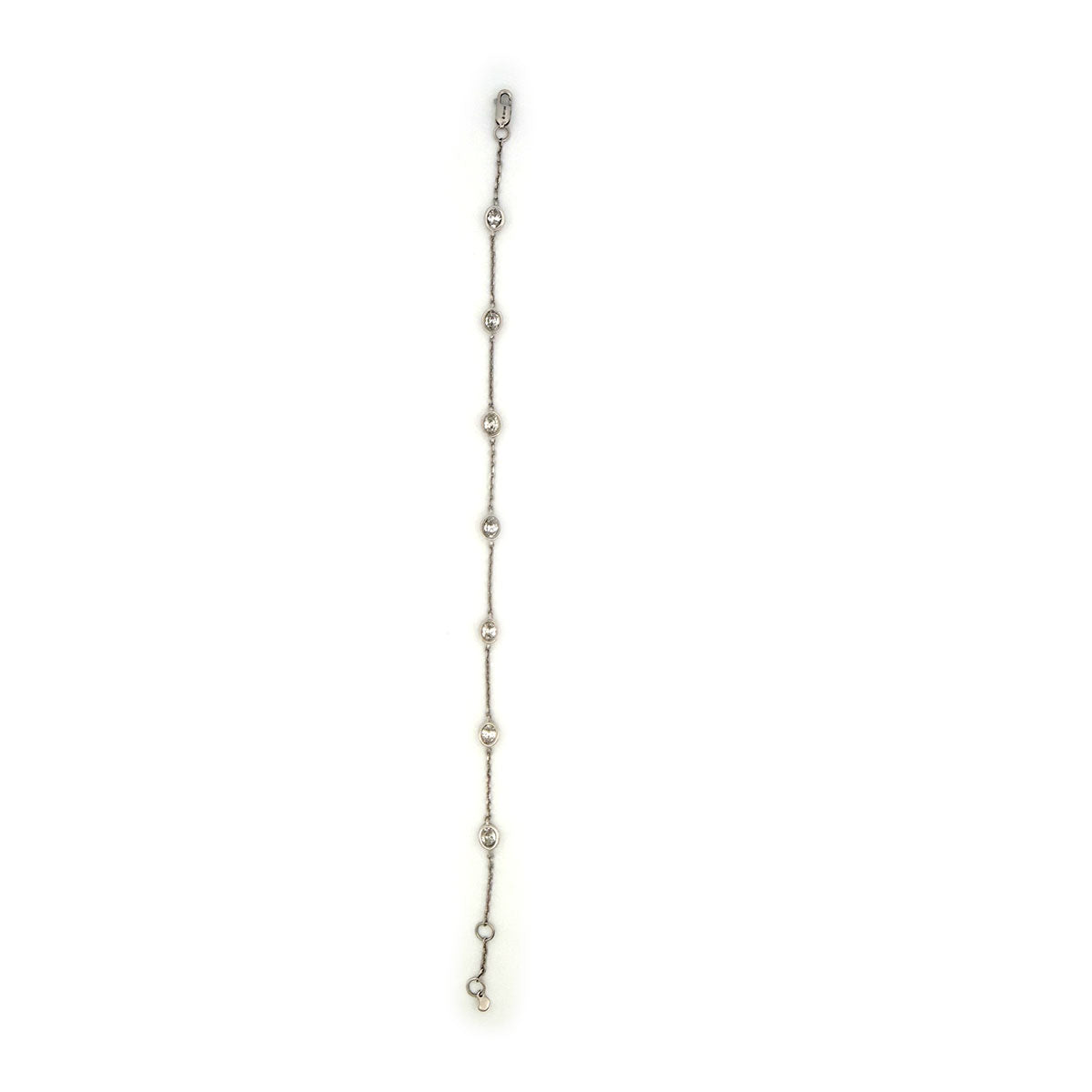 Pulsera de plata con diamantes ovalados de laboratorio 0.50ctw