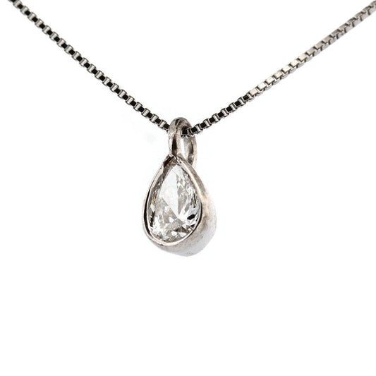 Collar en plata con dije de diamante de laboratorio corte pera (gota) 0.5ct