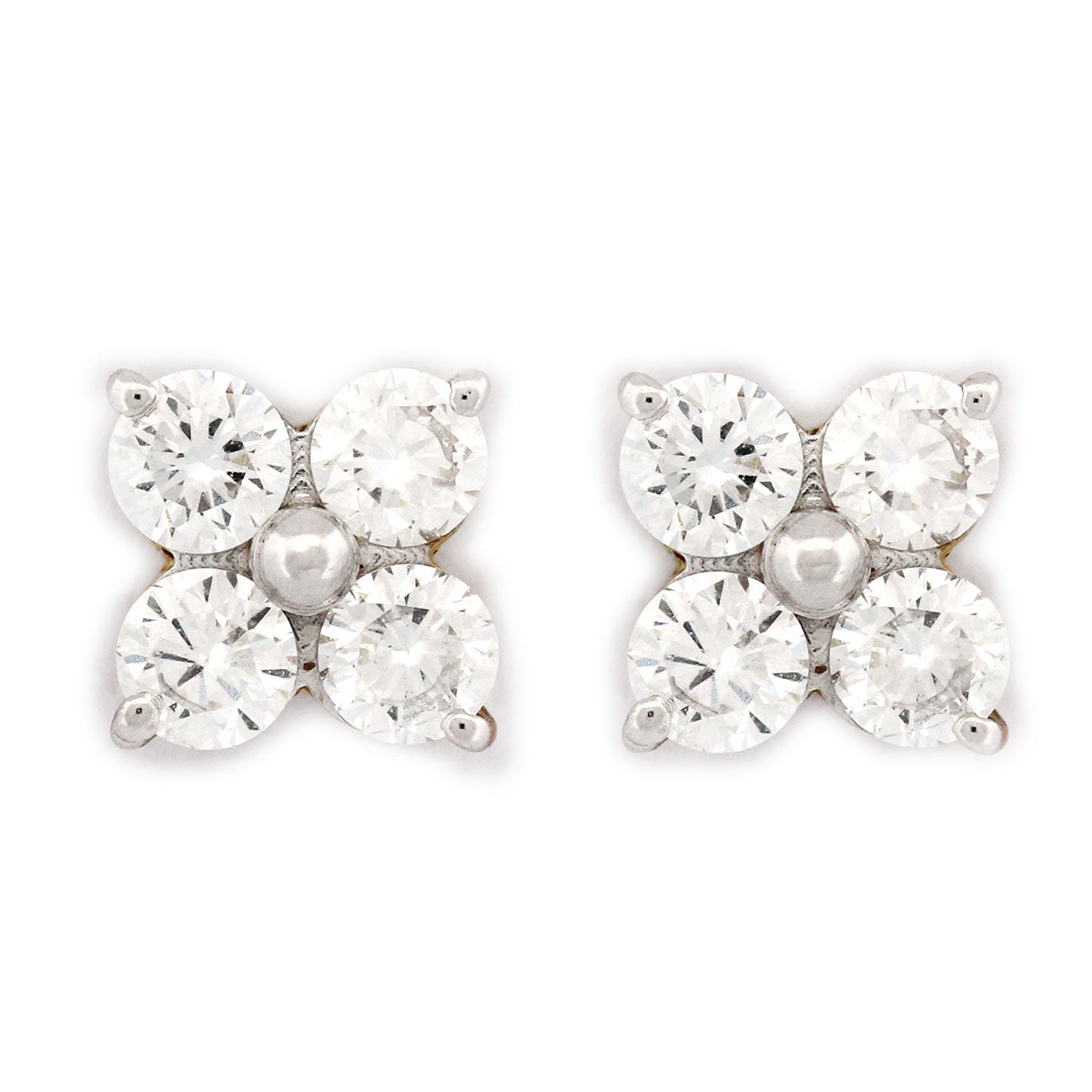 Aretes de plata con baño de oro y flor de diamantes de laboratorio 1ctw