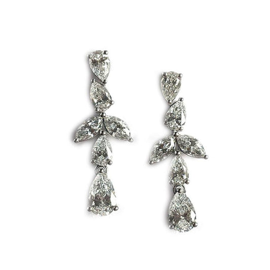 Aretes en oro blanco de 14k con 4.5ctw de diamantes de laboratorio