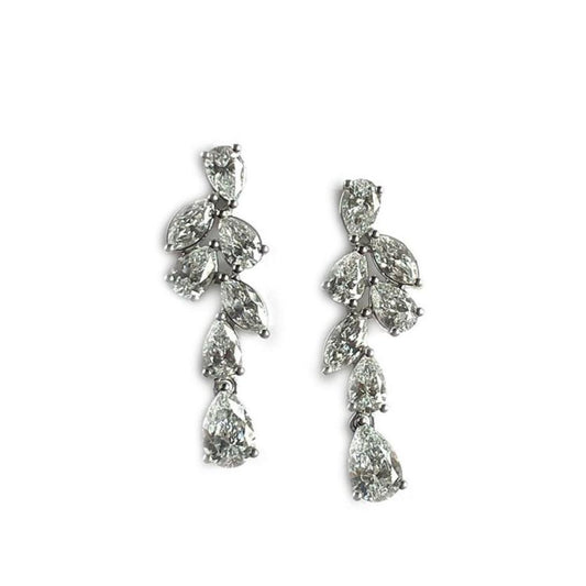 Aretes en oro blanco de 14k con 5.15ctw de diamantes de laboratorio