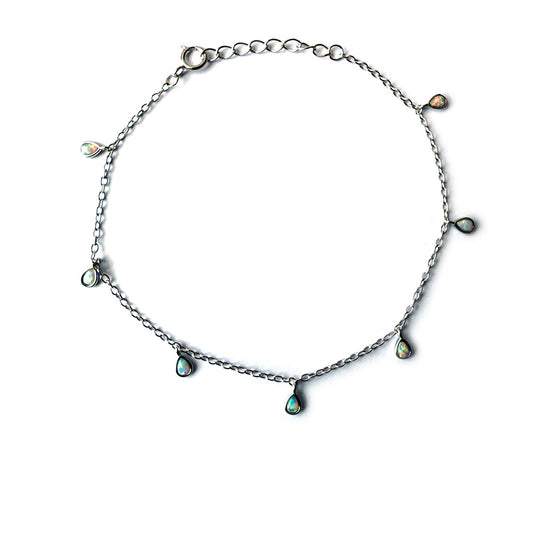 Pulsera de plata con gotas de ópalo de laboratorio colgantes