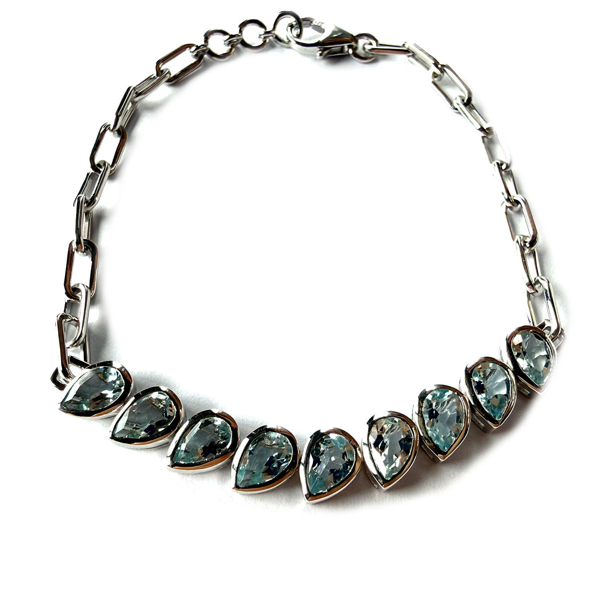 Pulsera de plata paperclip con aquamarinas en forma de gotas