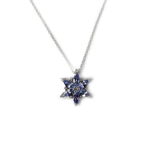 Collar en oro blanco 10k con estrella de tanzanita y diamantes 0.08ctw