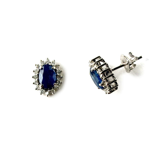 Aretes de oro blanco 14k con zafiros ovalados 1.25ctw y halo de diamantes 0.23ctw