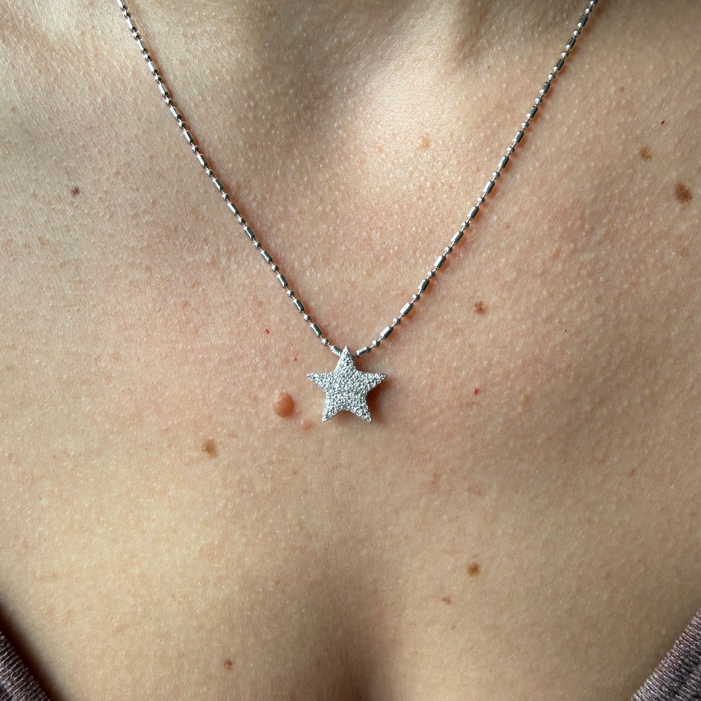 Collar en plata con dije de estrella con diamantes 0.25ctw