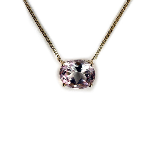 Collar en oro amarillo 14k con topacio rosado ovalado