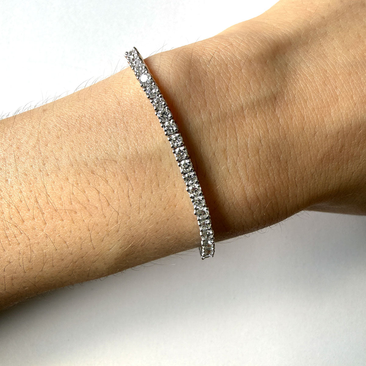 Pulsera tenis paperclip de plata con diamante de laboratorio 2ctw