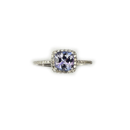 Anillo en oro blanco 10k con tanzanita y diamantes 0.17ctw