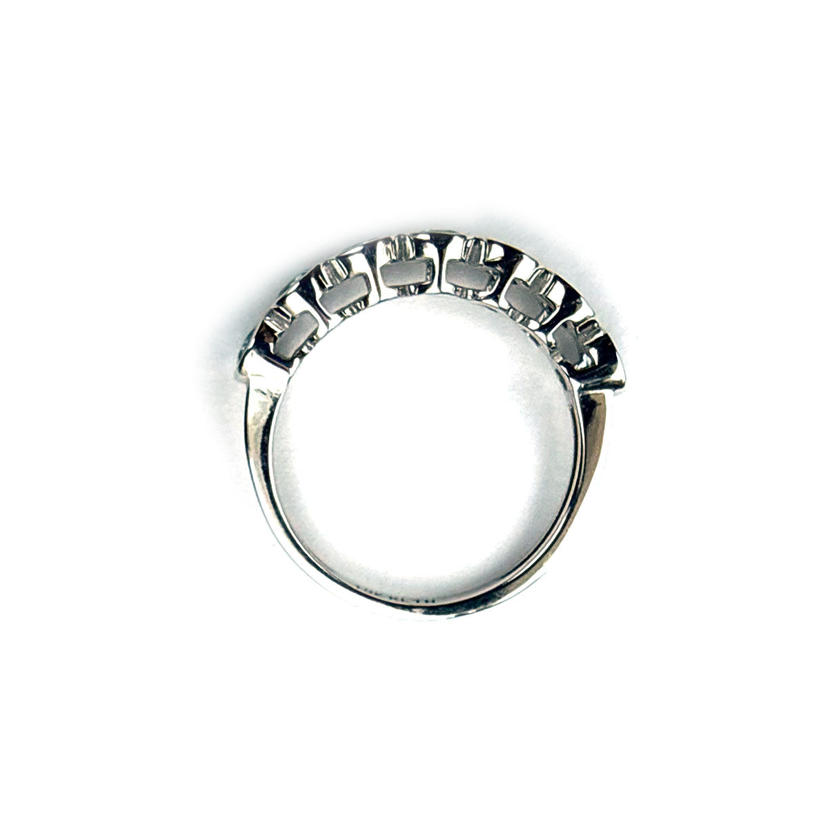 Anillo en oro blanco 10K con topacio rosados biselados